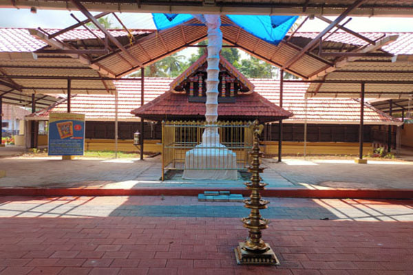 Chalappuram Sree Krishna Temple gallery 2