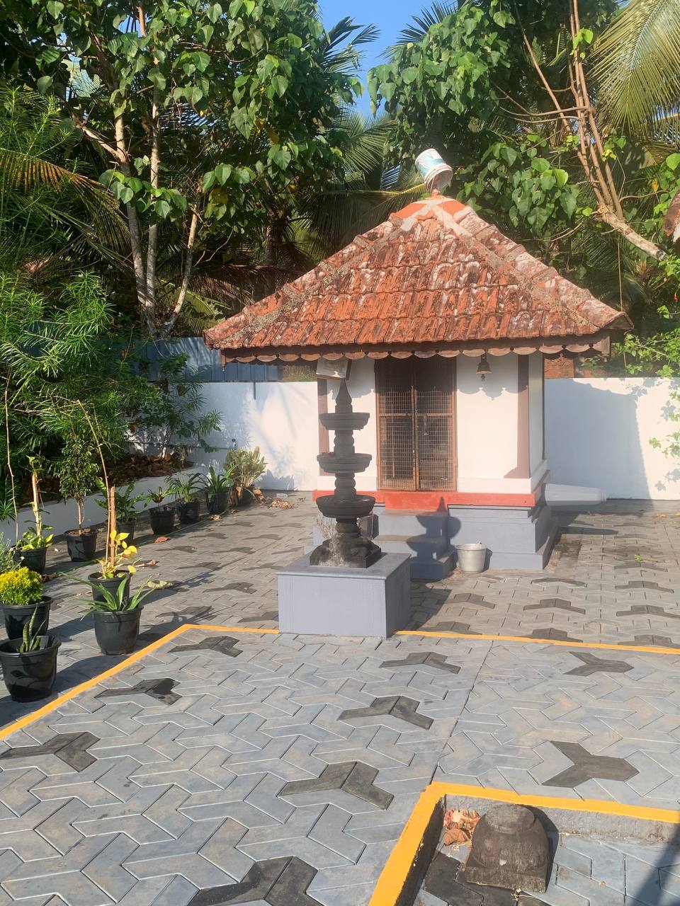 Poravannoor Edakkadu Sree Narasimha Moorthy Temple gallery 6